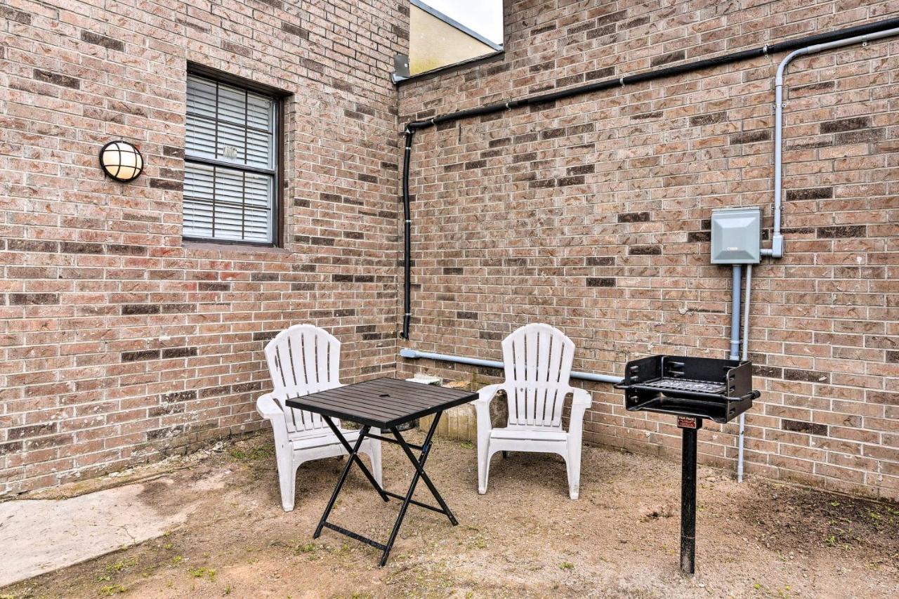 Cozy Galveston Apartment - Walk To Beach And Dining Luaran gambar
